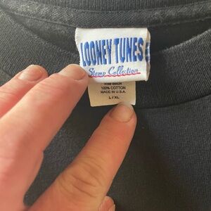 Warner Bros. Looney Tunes Black Short Sleeve Tee